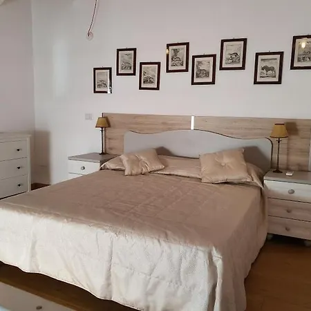 Arco Della Neve Bari