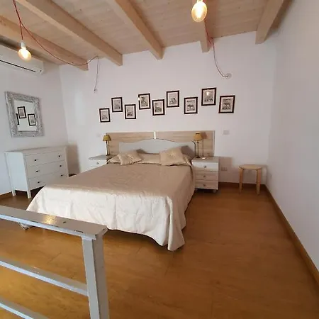 Arco Della Neve Guest house